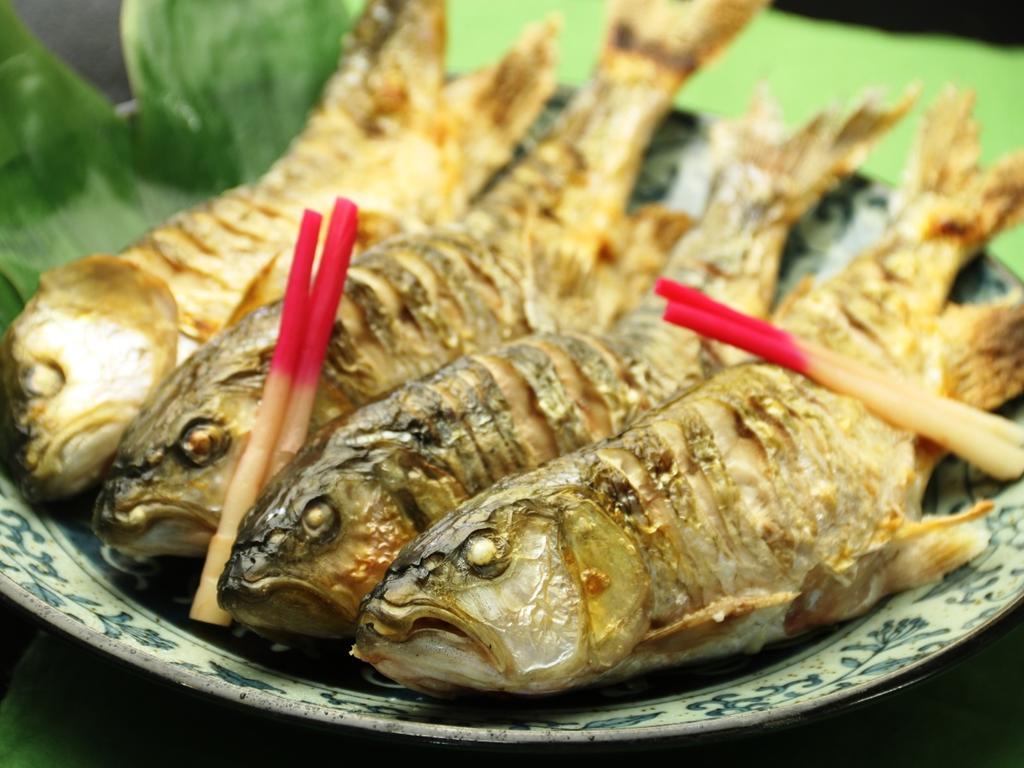 Отель Kichibei Kaizu Экстерьер фото